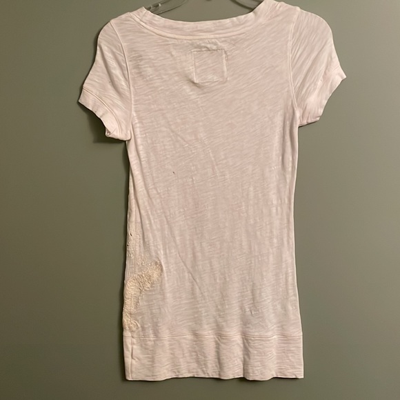 American Eagle white short sleeves T-shirt..Size S, embroidered flowers / eagle - Picture 13 of 17